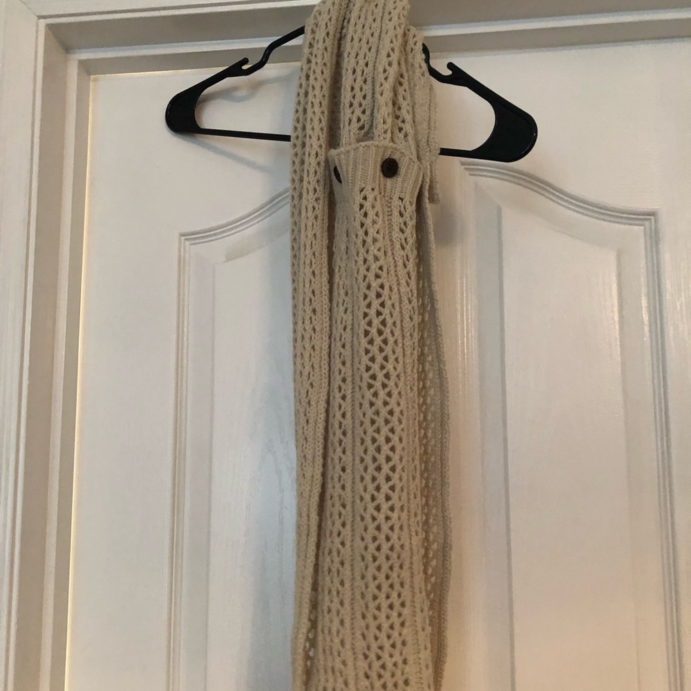 Cream Knitted Scarf with Buttons